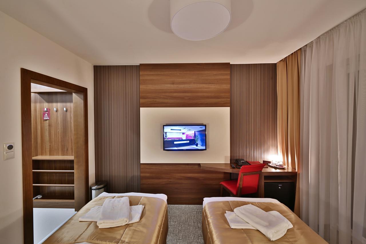 Hotel Alexander Bardejovské Kúpele Εξωτερικό φωτογραφία
